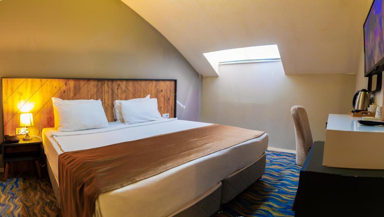 Privado Hotels Анталья Экстерьер фото